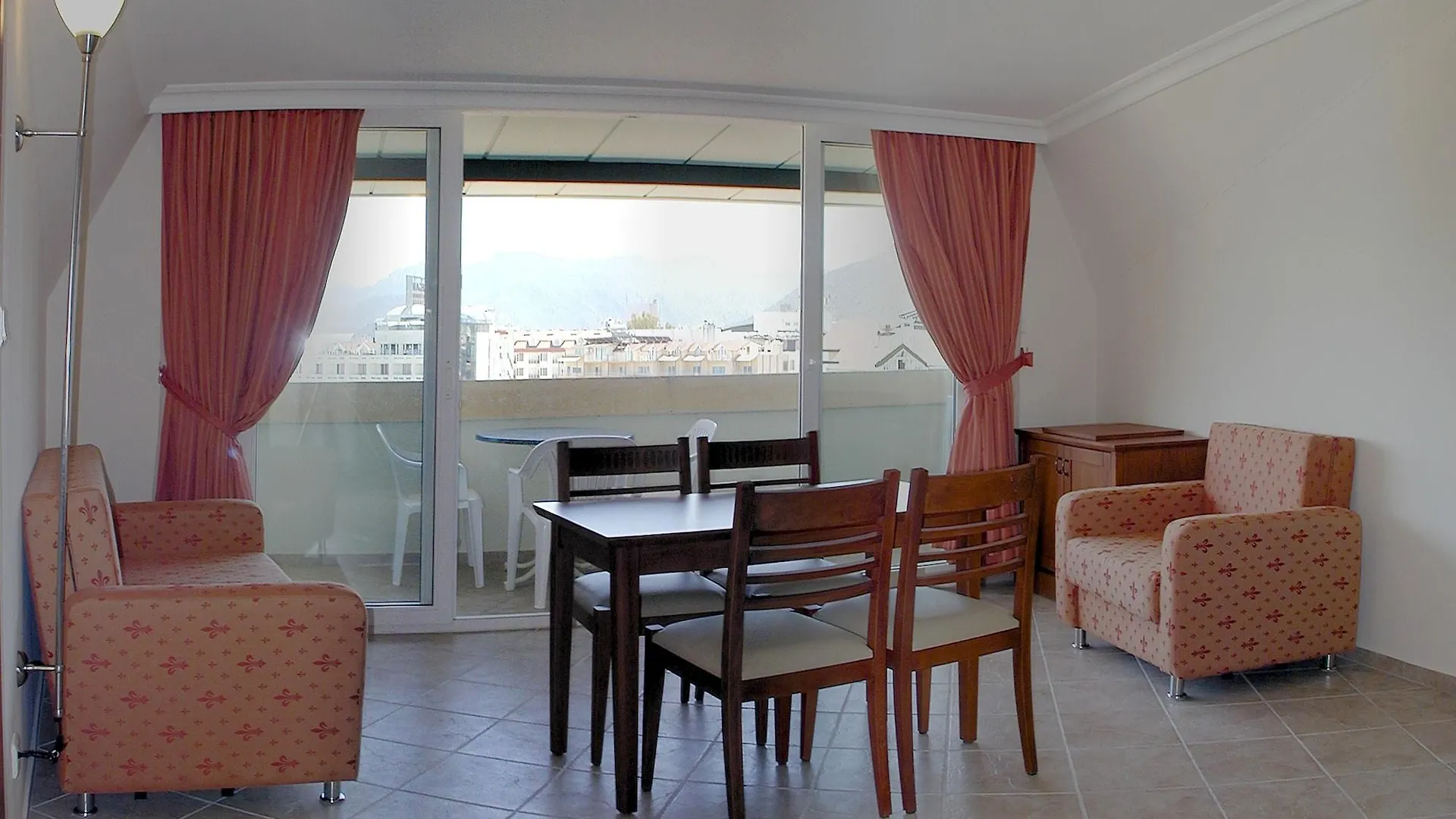 Avos Apartments Marmaris 2*,